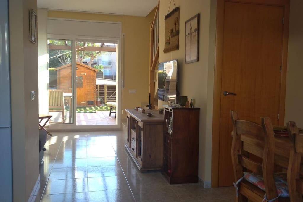 Pobla de Montornés Fantastica Casa Con Piscina Y Playa ,Torredembarra-Tarragonaヴィラ エクステリア 写真