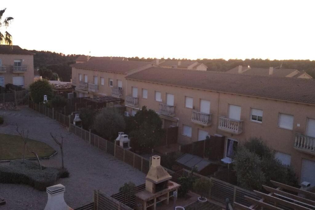 Pobla de Montornés Fantastica Casa Con Piscina Y Playa ,Torredembarra-Tarragonaヴィラ エクステリア 写真