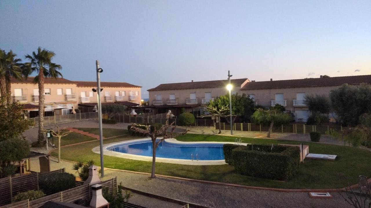 Pobla de Montornés Fantastica Casa Con Piscina Y Playa ,Torredembarra-Tarragonaヴィラ エクステリア 写真